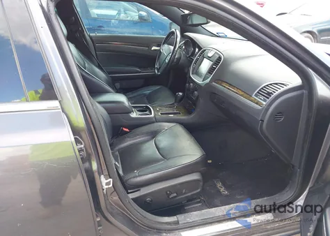 2013 Chrysler 300C z USA, uszkodzony, nr VIN 2C3CCAET7DH650110